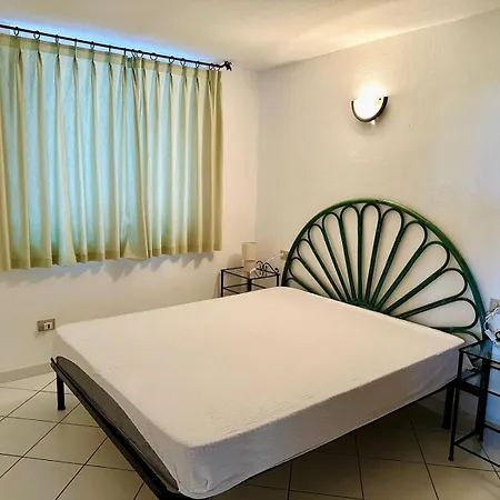 Ferienhaus Il Quadrilocale Di Via Ginestre,
